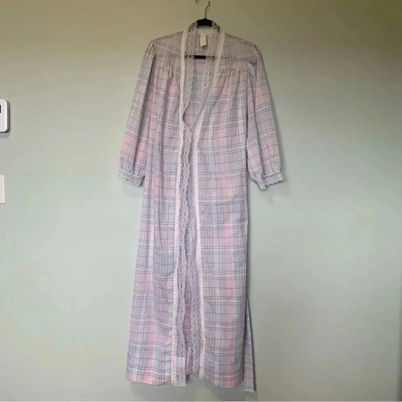 Givenchy  intimité vintage plaid robe with belt - Picture 1 of 4